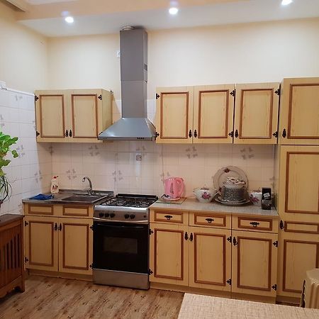 House #1 Daire Kutaisi Dış mekan fotoğraf